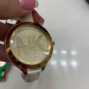 michael kors gold watch